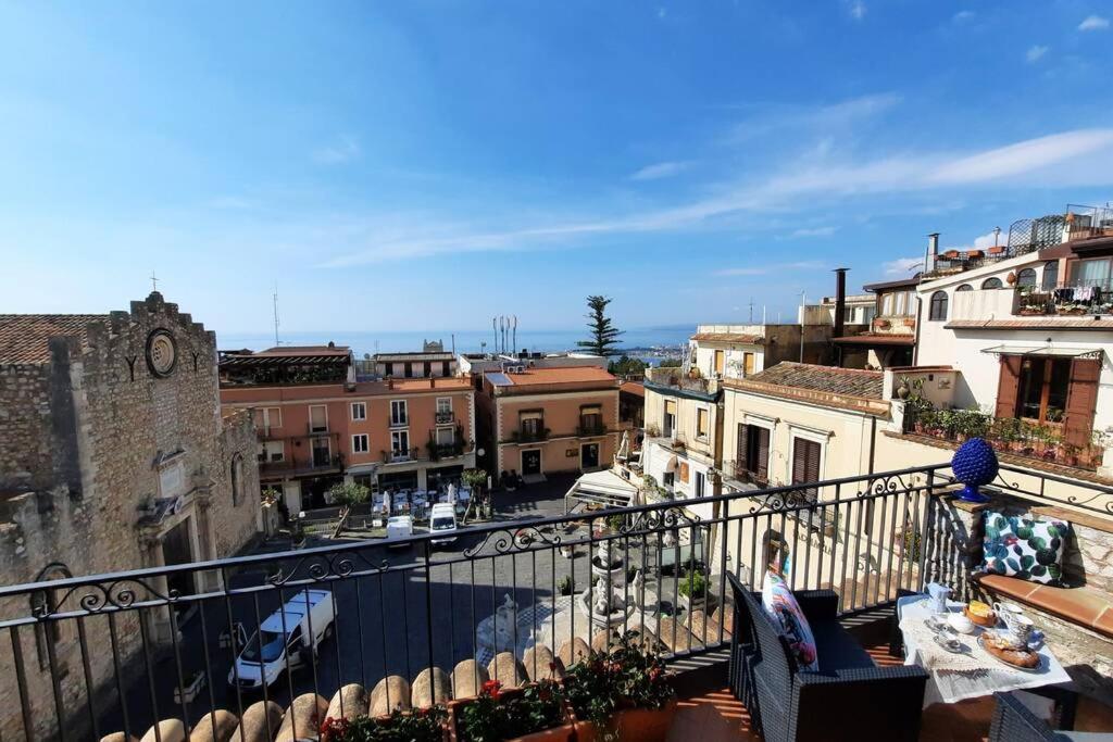 Apartamento Casa Carla al Duomo Taormina Exterior foto