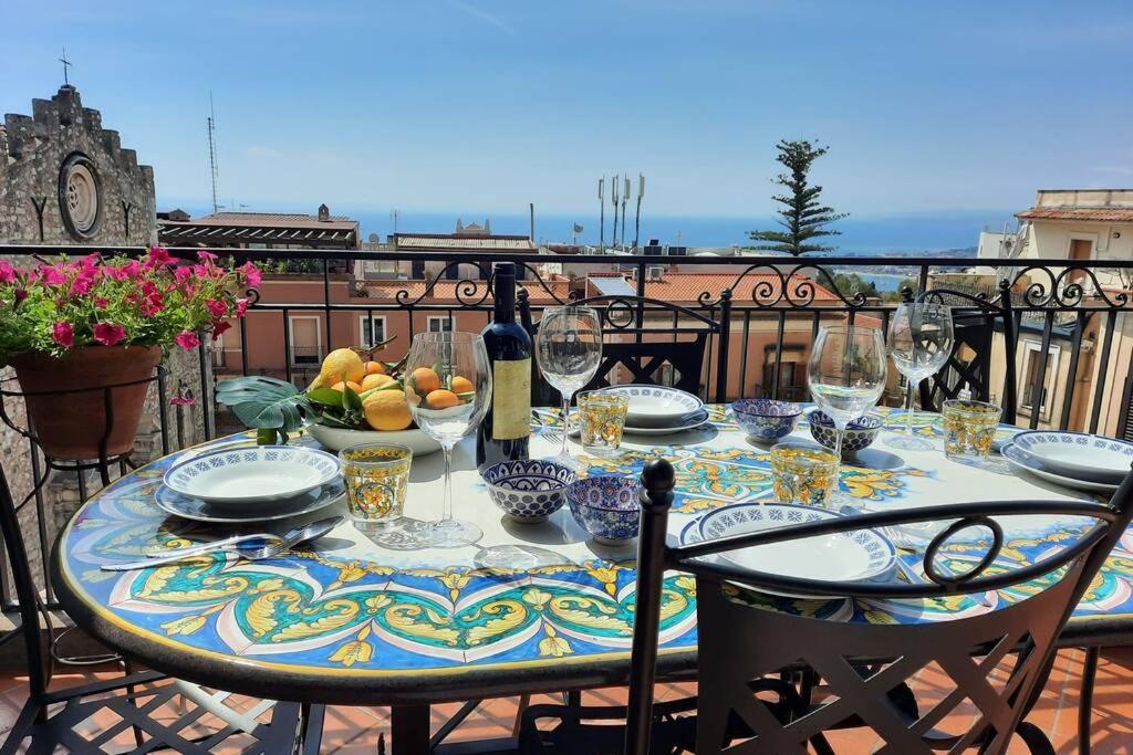 Apartamento Casa Carla al Duomo Taormina Exterior foto